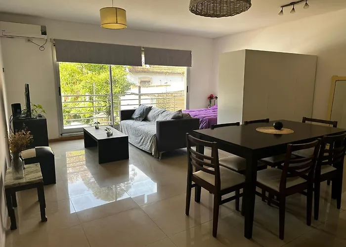 Lovely & Lightful Studio With Pool